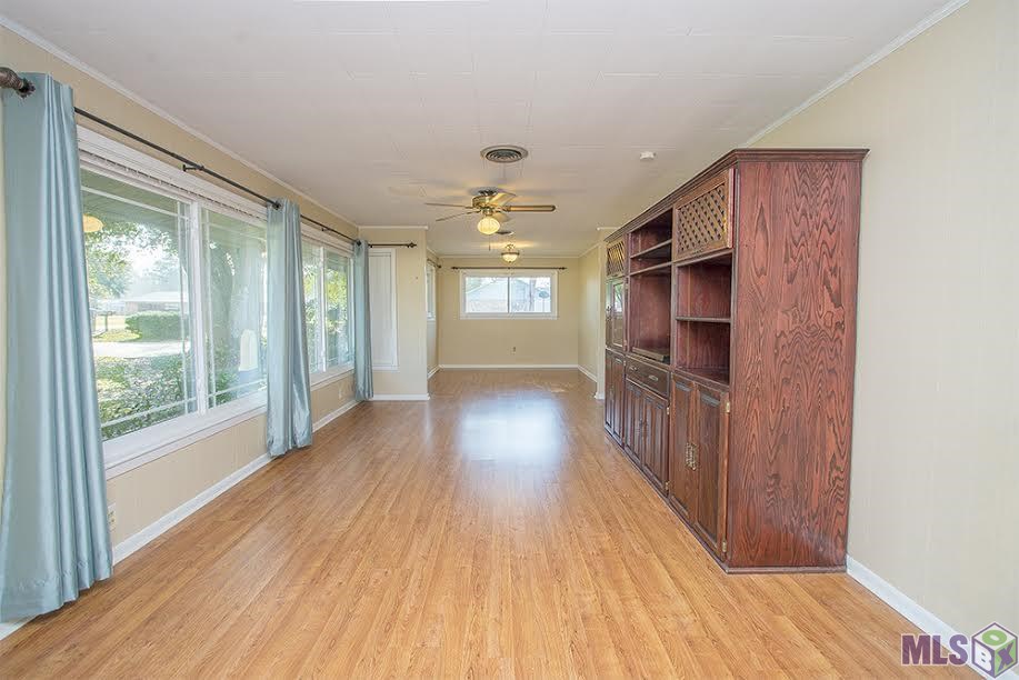 13149 Lambert Road Gonzales, LA 70737 - Photo 5 of 30 Gallery Image 5