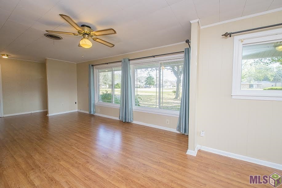 13149 Lambert Road Gonzales, LA 70737 - Photo 6 of 30 Gallery Image 6