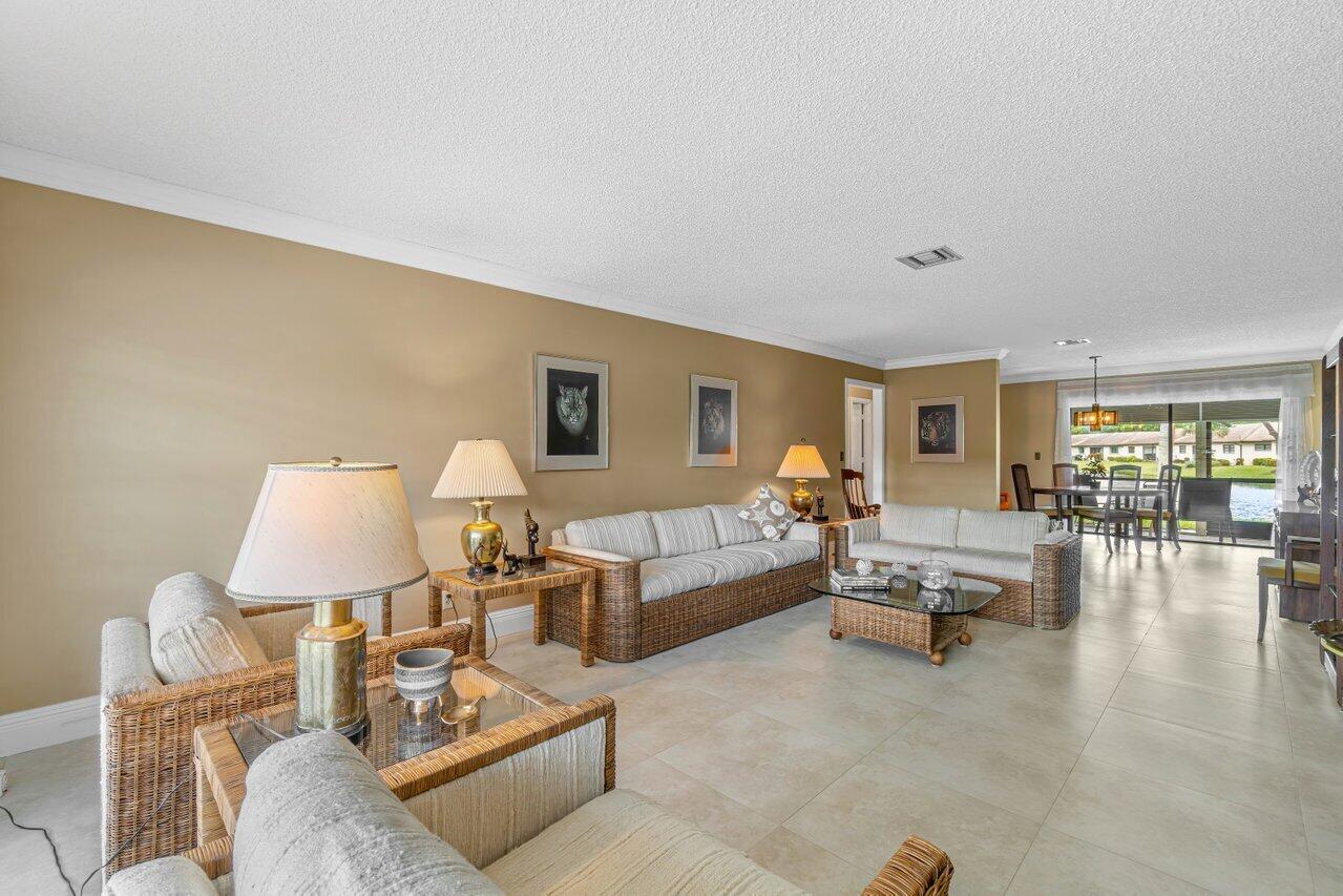4851 Equestrian Road, Unit A Boynton Beach, FL 33436 - Photo 4 of 28 004-4851EquestrianRoad-BoyntonBeach-FL-3