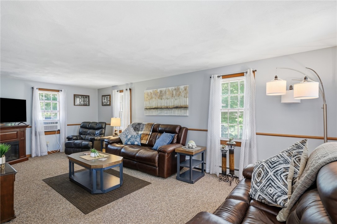 5675 Flat River Road Coventry, RI 02827 - Photo 6 of 39