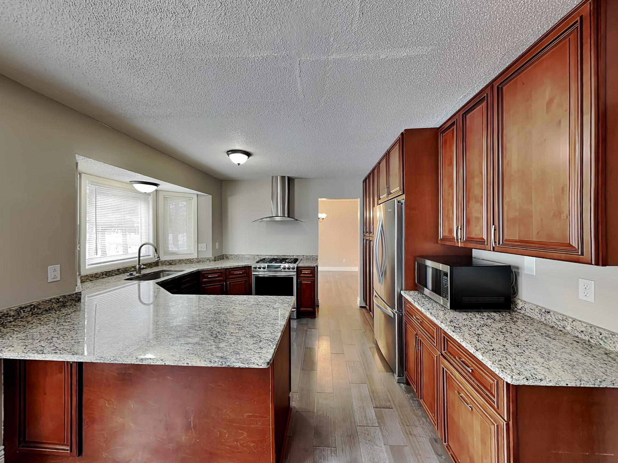 11893 Dunhill Road Eden Prairie, MN 55344 - Photo 15 of 29