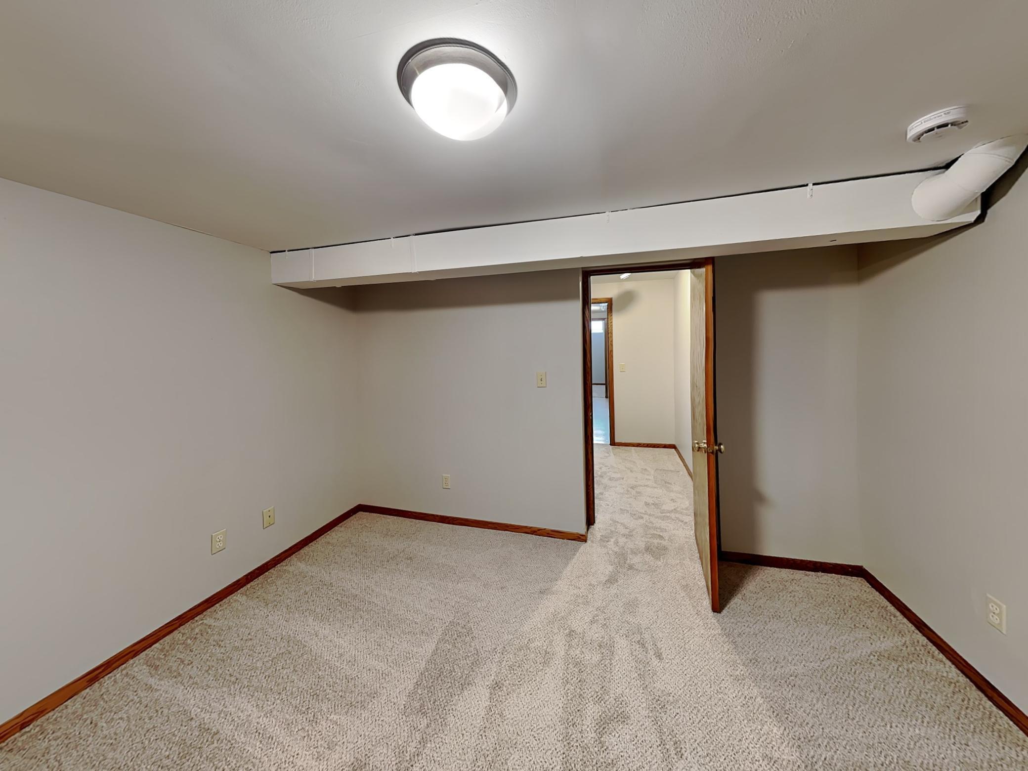 11893 Dunhill Road Eden Prairie, MN 55344 - Photo 17 of 29