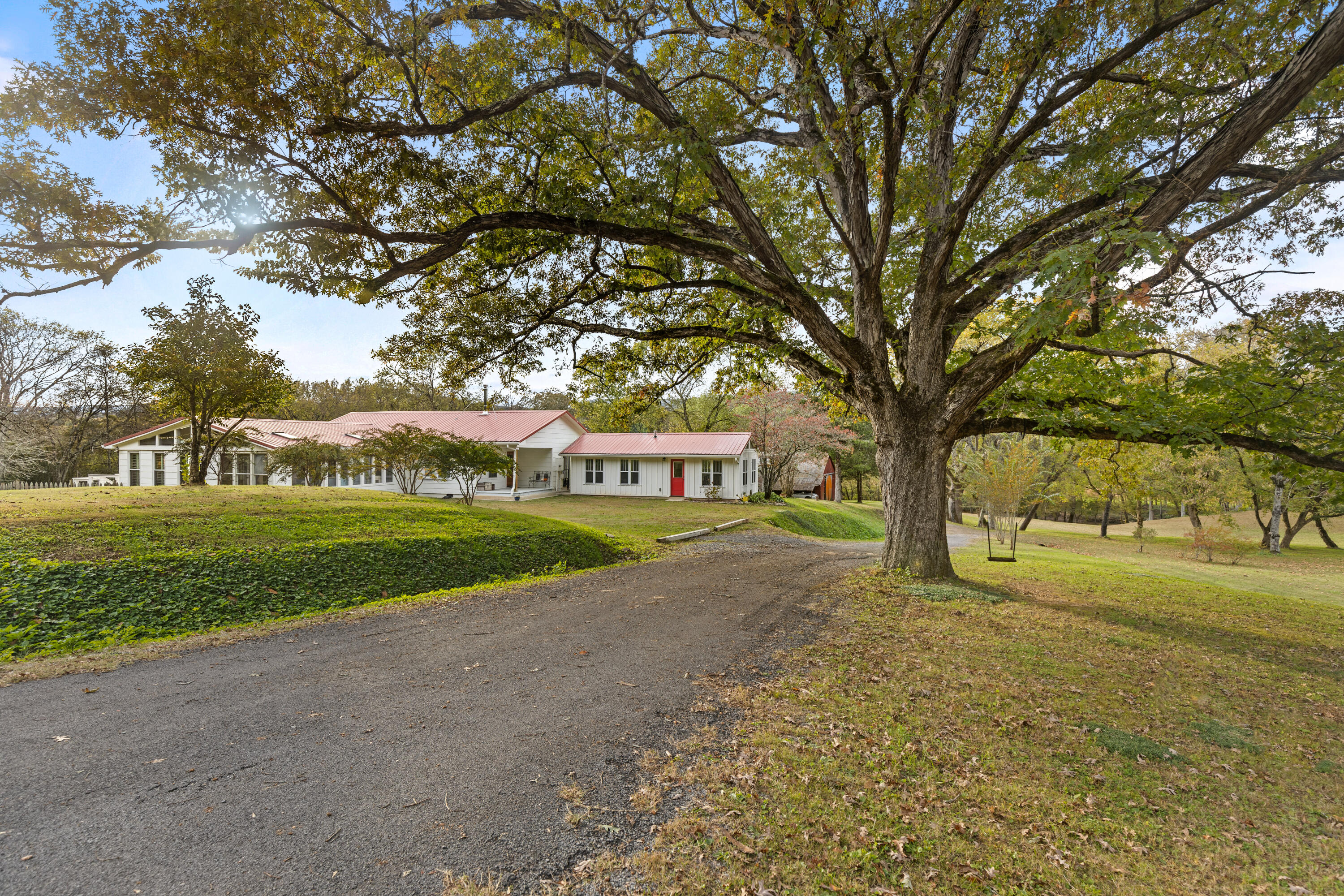 49 Hart Of Pine Road Dunlap, TN 37327 - Photo 86 of 126 WELCOMING ENTRY