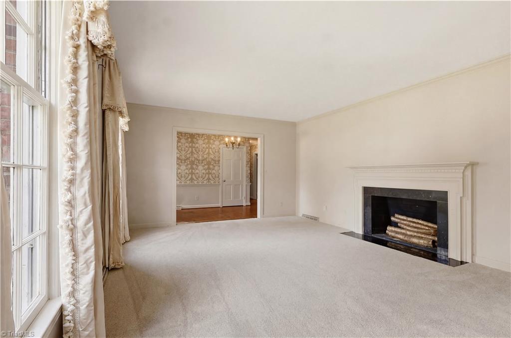 698 Lichfield Road Winston-Salem, NC 27104 - Photo 7 of 44