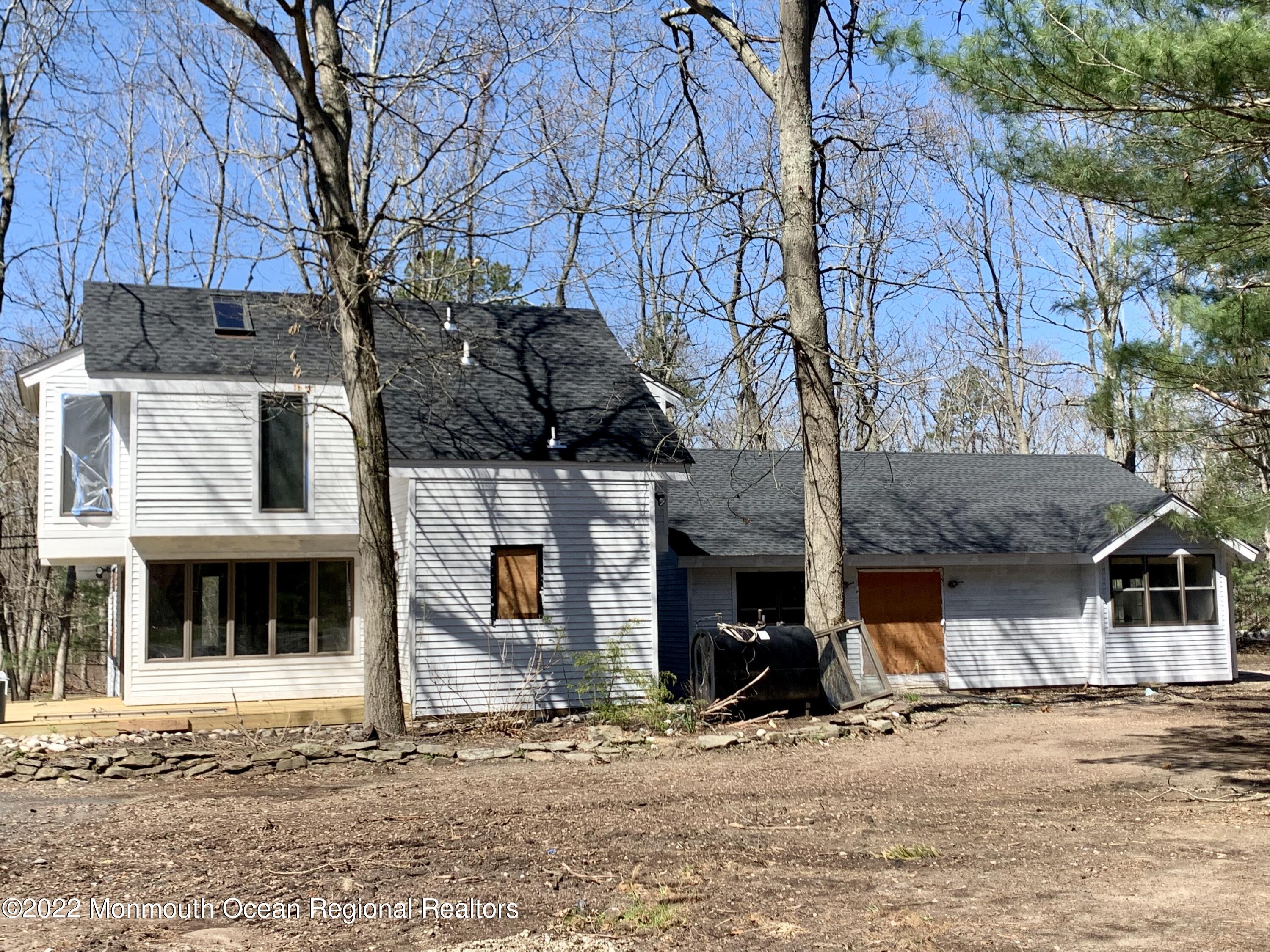 316 Herbertsville Road Howell, NJ 07731 - Photo 8 of 19 1D225781-F0BC-4605-BC55-22DBF1797463_1_2