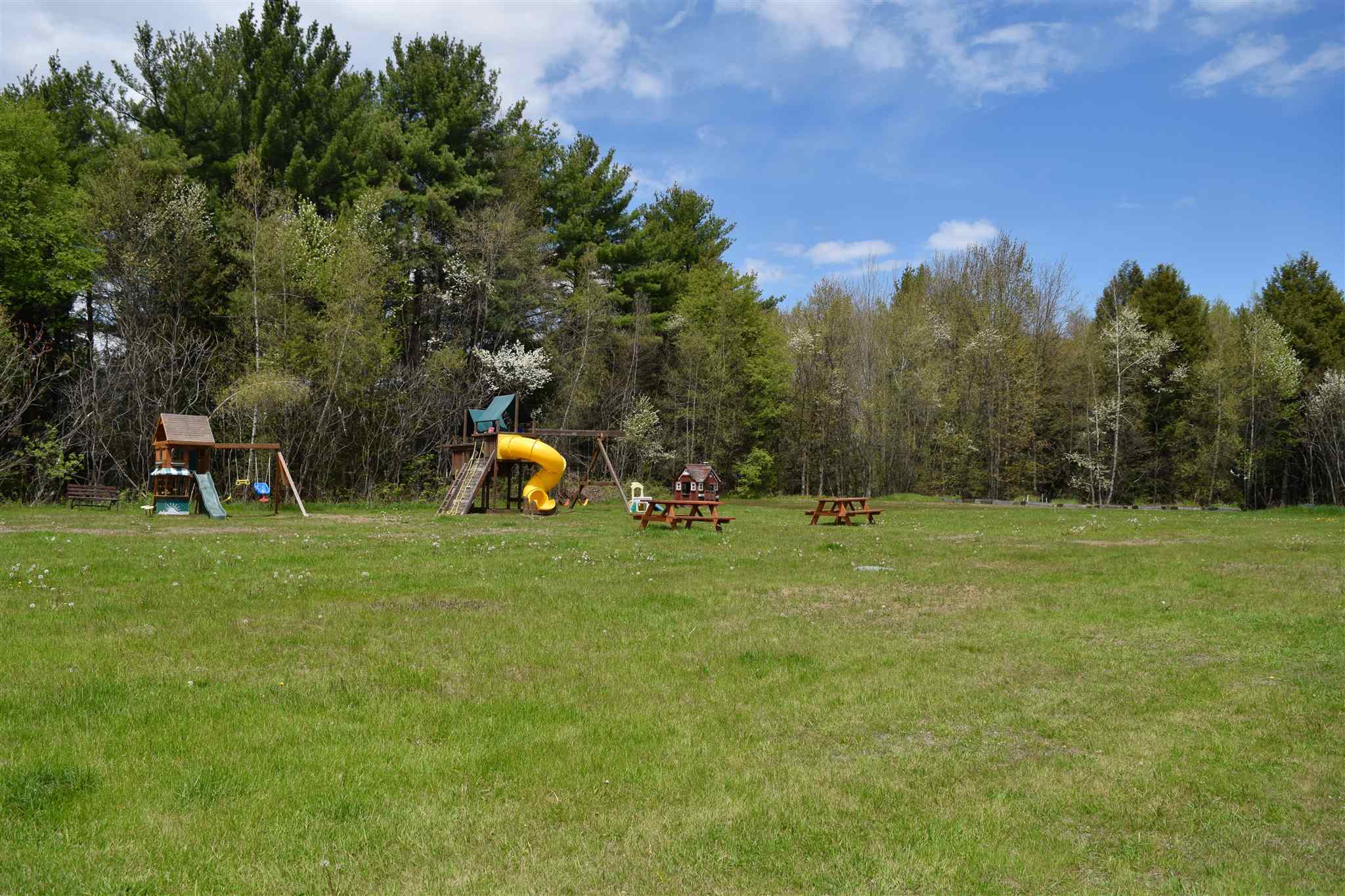 48 Colonial Road, Unit 104 Fairfax, VT 05454 - Photo 21 of 23