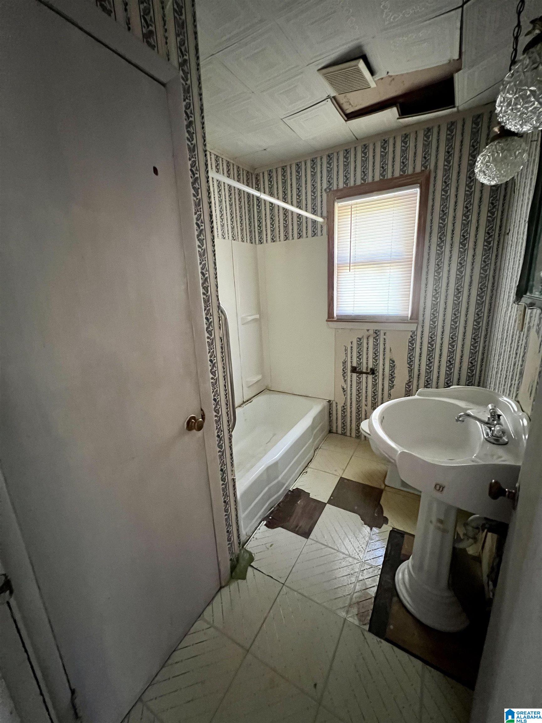 3208 Walker Chapel Road Fultondale, AL 35068 - Photo 8 of 14