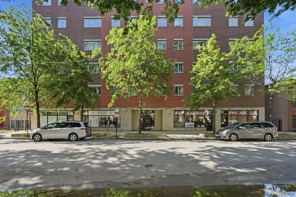 $364,900 | 313 West 23rd Place, Unit 403, Chicago, IL 60616