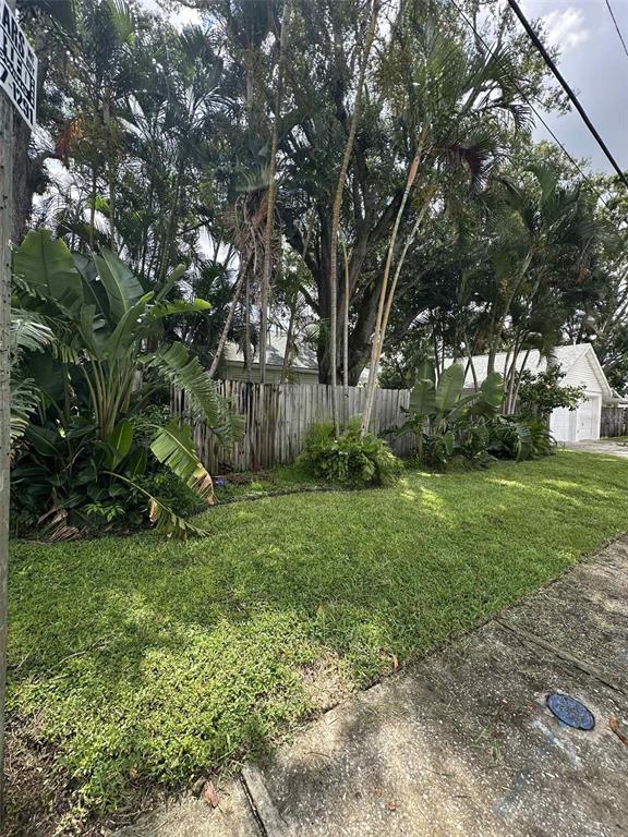 3630 38th Avenue North St. Petersburg, FL 33713 - Photo 16 of 17 a view of a yard with plants and trees