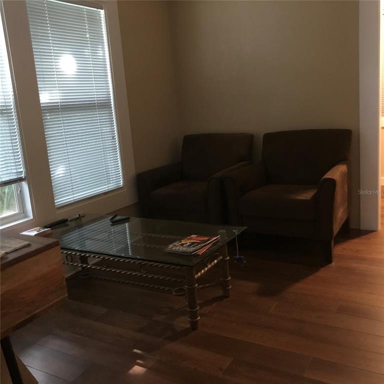 3630 38th Avenue North St. Petersburg, FL 33713 - Photo 7 of 17 a living room with furniture