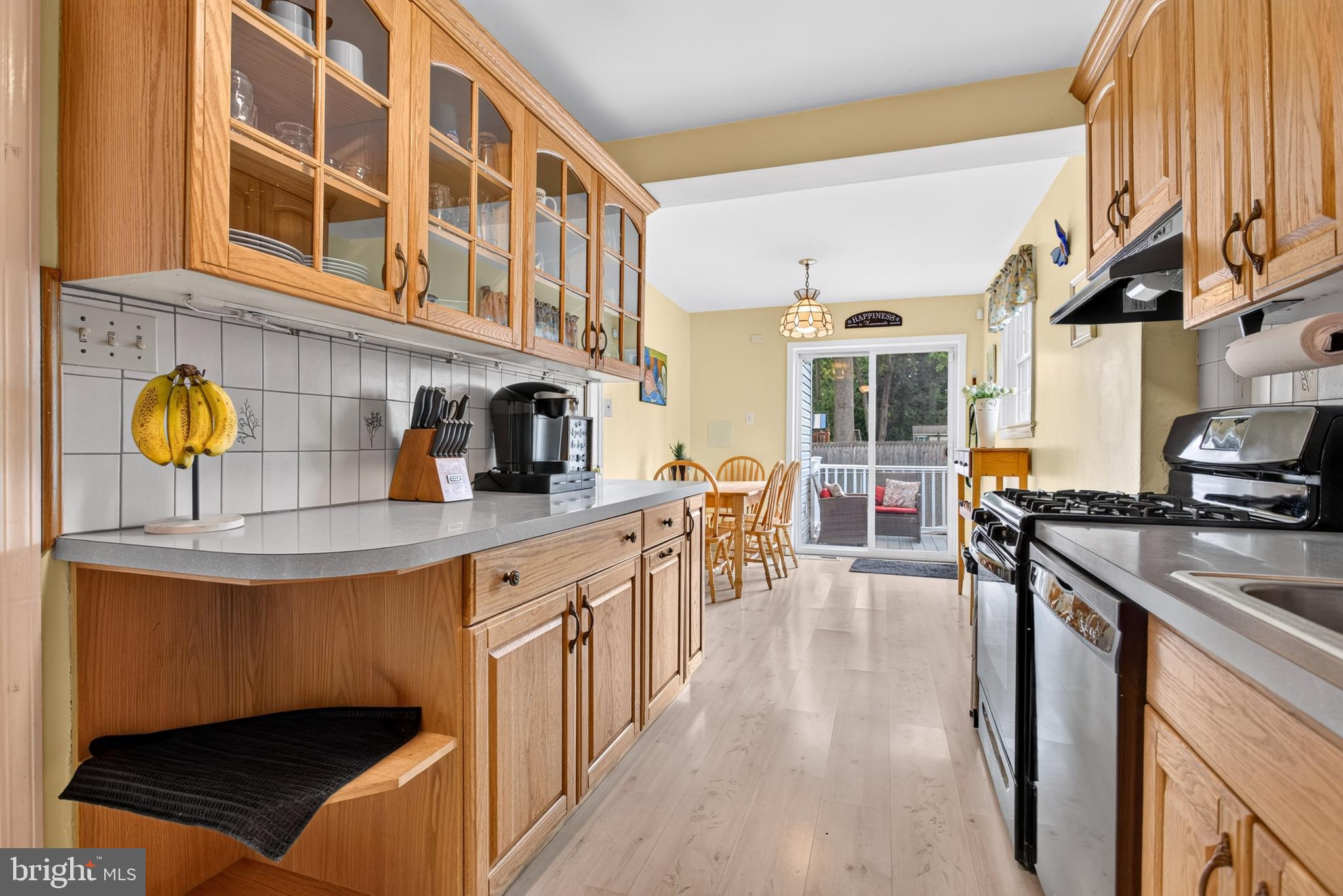 141 North Norwinden Drive Springfield, PA 19064 - Photo 8 of 42 Kitchen