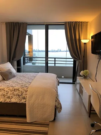 $695,000 | 2333 Brickell Avenue, Unit PH207, Miami, FL 33129