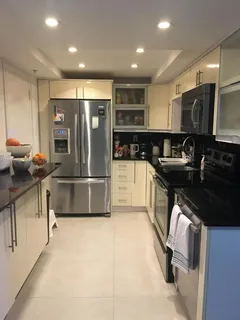 $695,000 | 2333 Brickell Avenue, Unit PH207, Miami, FL 33129