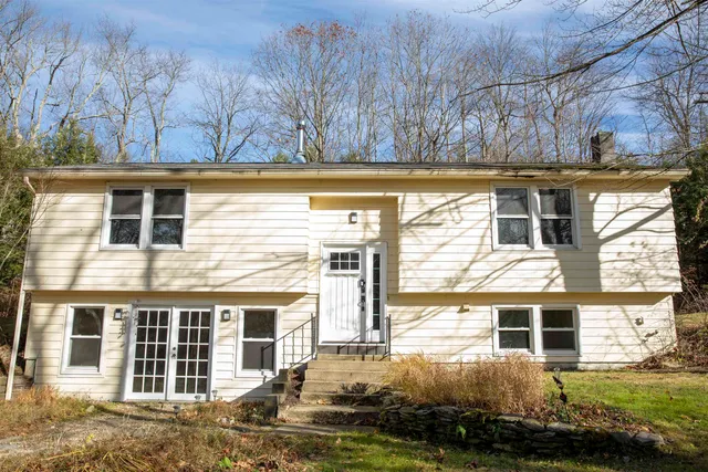 $425,000 | 27 Old Mason Center Road, Greenville, NH 03048