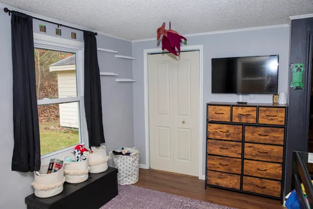 $425,000 | 27 Old Mason Center Road, Greenville, NH 03048