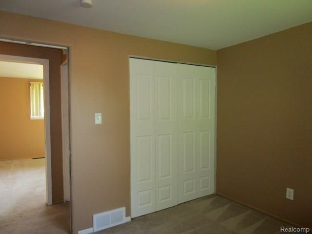 26150 Carlysle Street Inkster, MI 48141 - Photo 29 of 37