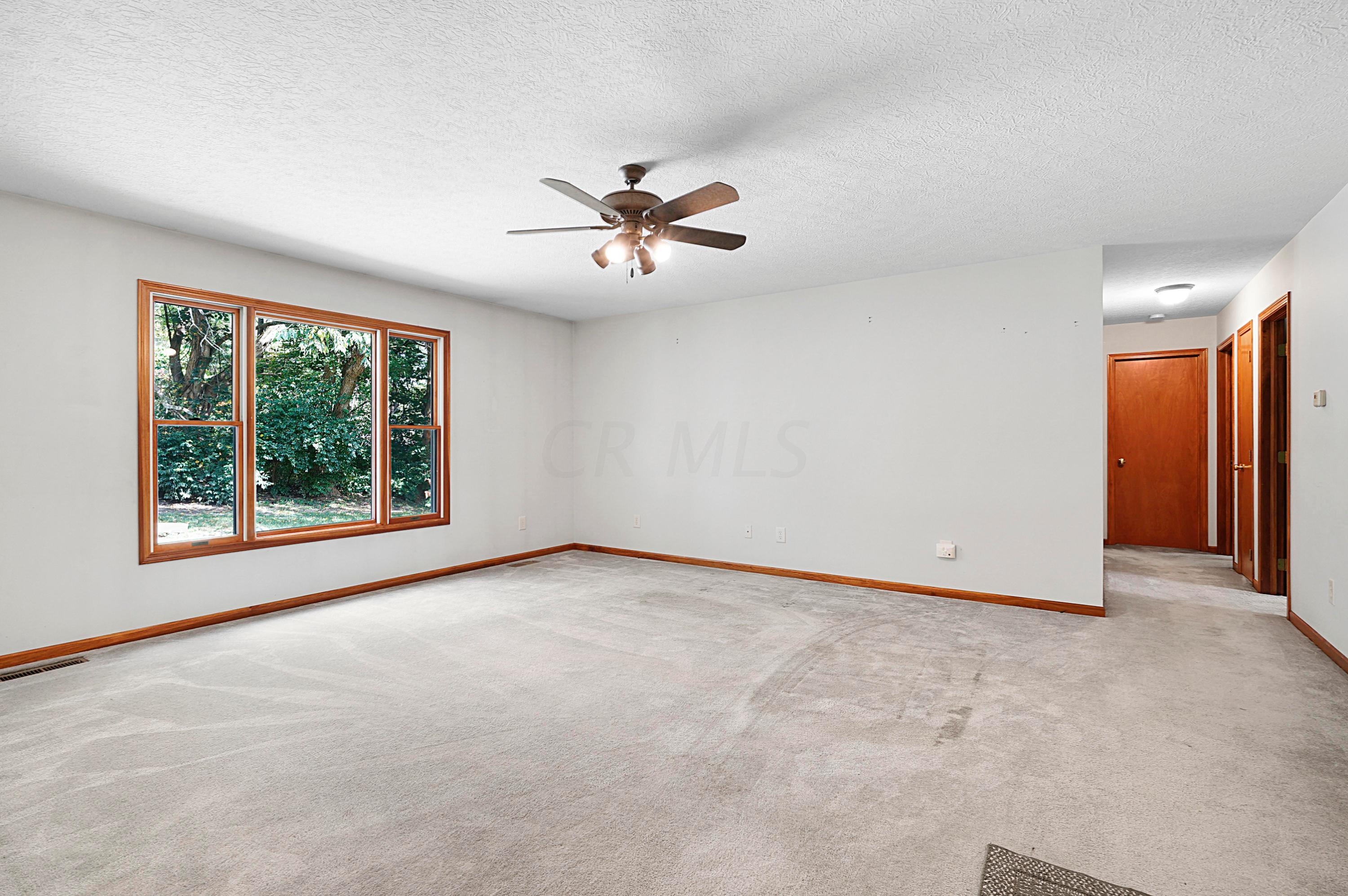 823 National Road Southeast Hebron, OH 43025 - Photo 29 of 44