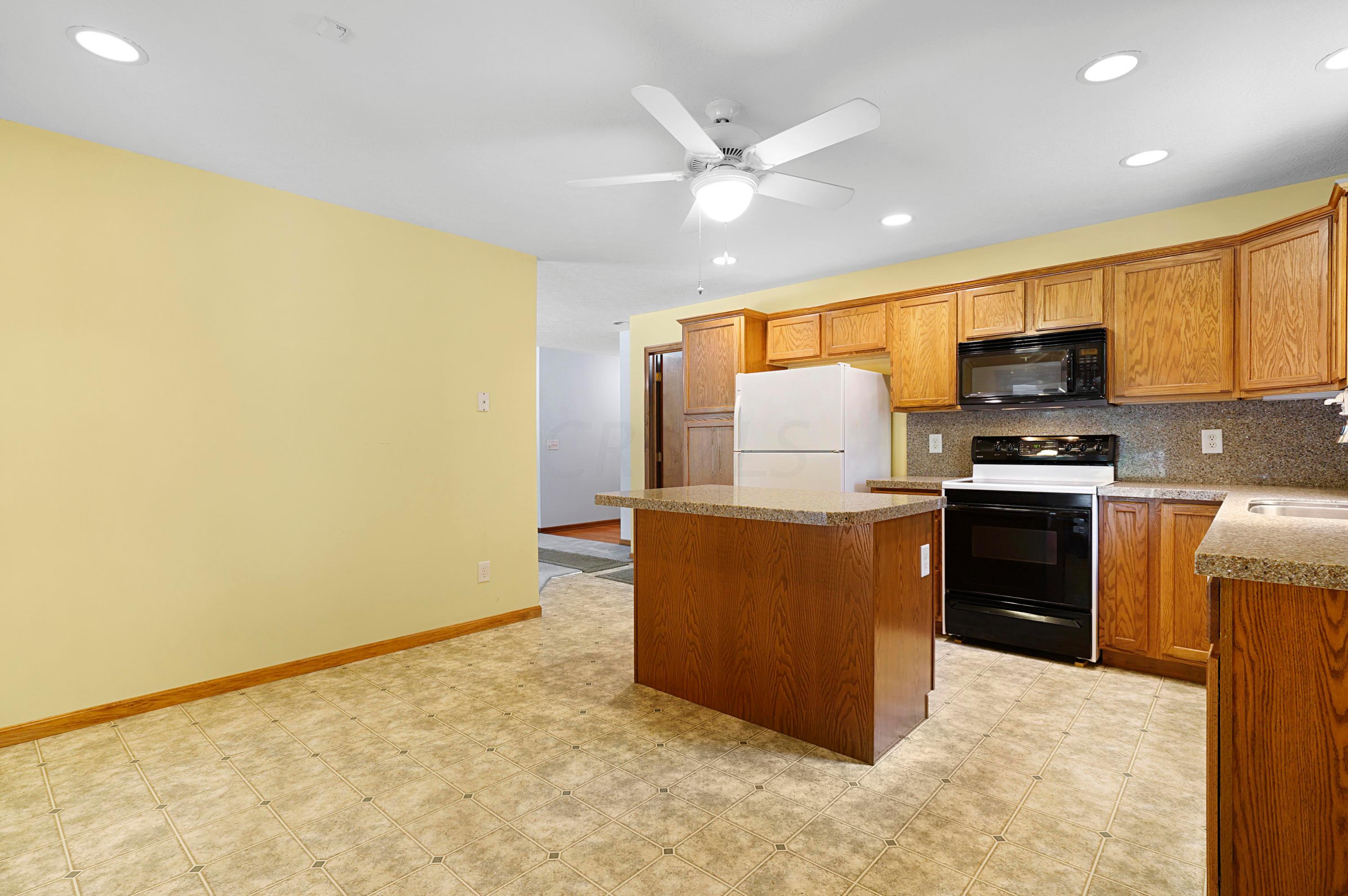 823 National Road Southeast Hebron, OH 43025 - Photo 33 of 44