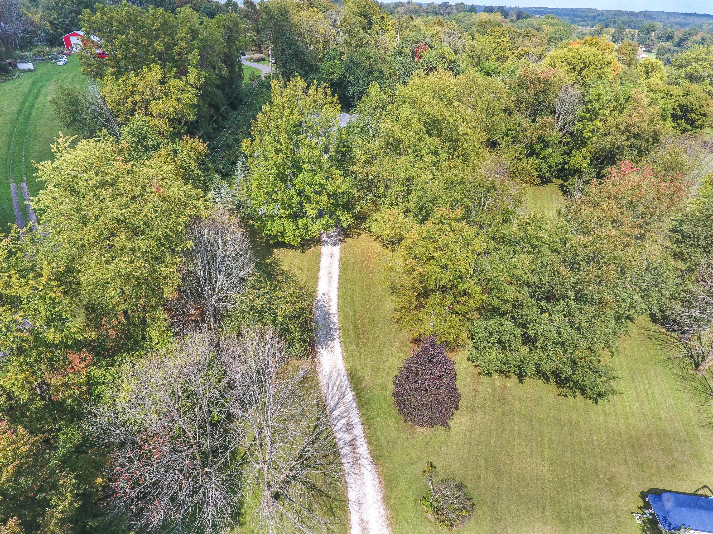823 National Road Southeast Hebron, OH 43025 - Photo 5 of 44