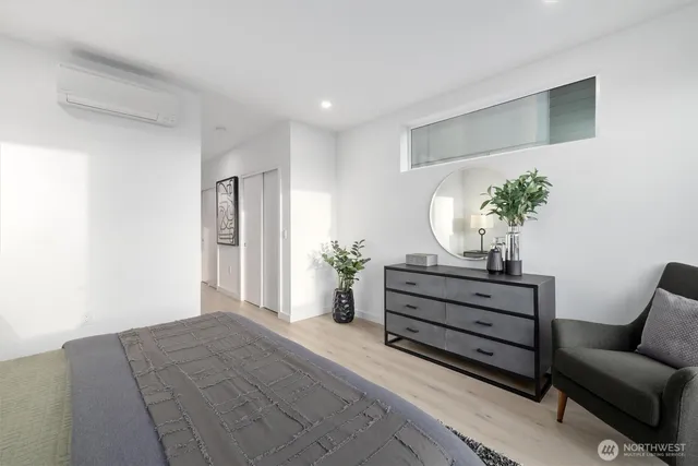 $649,950 | 6614 Carleton Avenue South, Unit A, Seattle, WA 98108