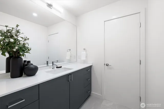 $649,950 | 6614 Carleton Avenue South, Unit A, Seattle, WA 98108