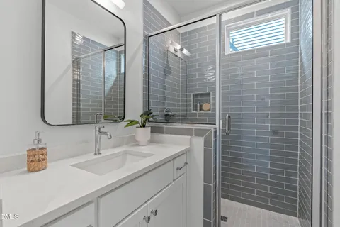 $650,000 | 610 Rocky Knob Court, Raleigh, NC 27601