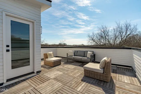 $650,000 | 610 Rocky Knob Court, Raleigh, NC 27601