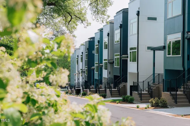 $650,000 | 610 Rocky Knob Court, Raleigh, NC 27601