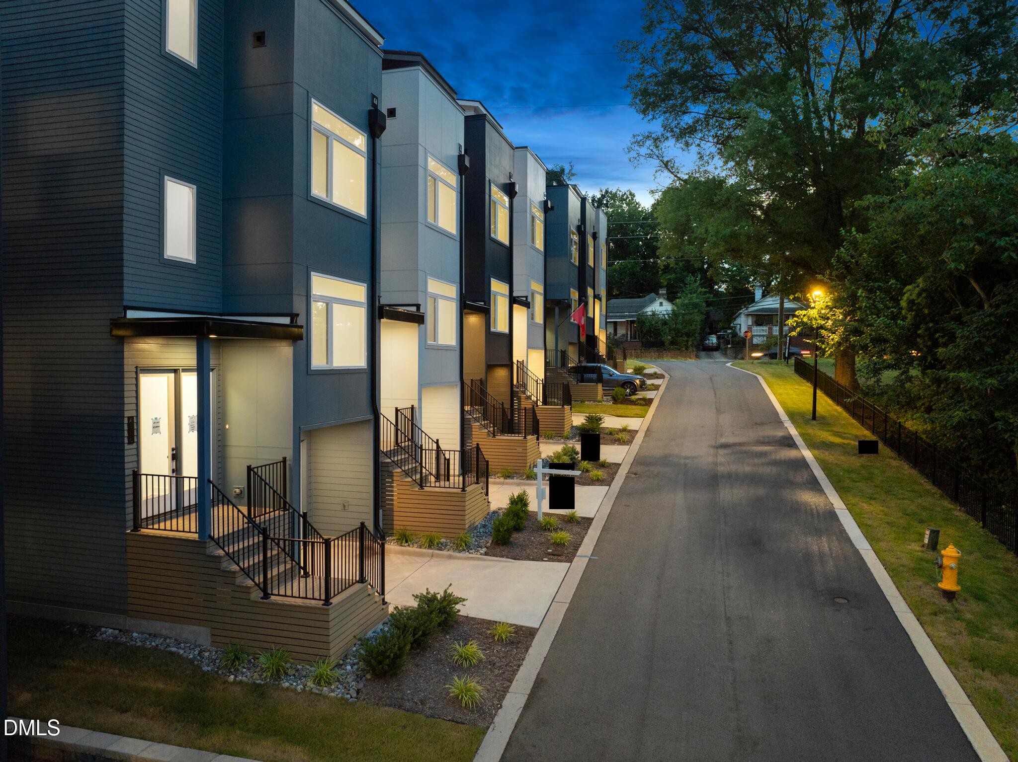 610 Rocky Knob Court Raleigh, NC 27601 - Photo 37 of 48 35