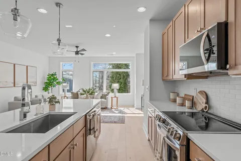 $650,000 | 610 Rocky Knob Court, Raleigh, NC 27601