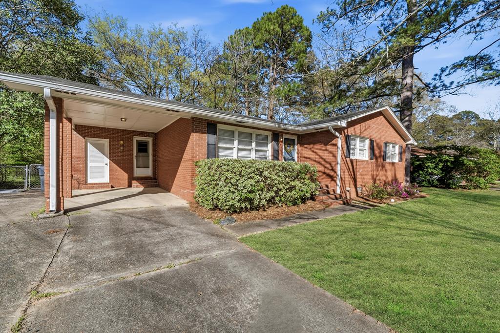 1735 Cardinal Road Milledgeville, GA 31061 - Photo 1 of 31 Gallery Image 1