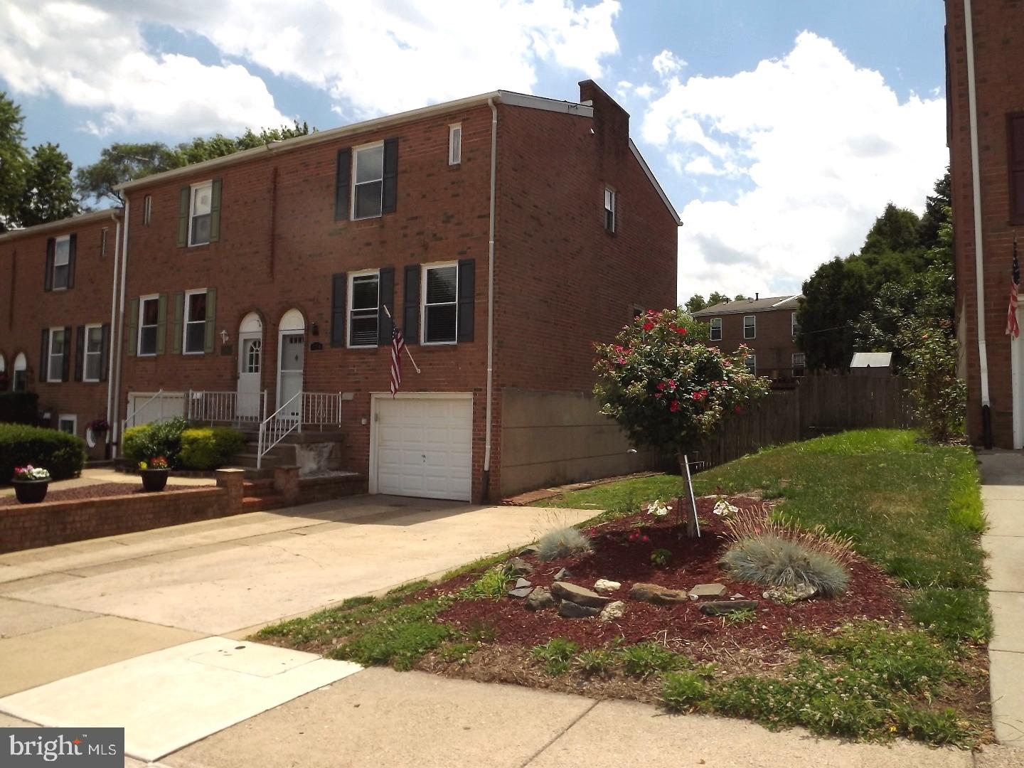 224 Goodford Road Philadelphia, PA 19154 - Photo 1 of 23 Exterior Front