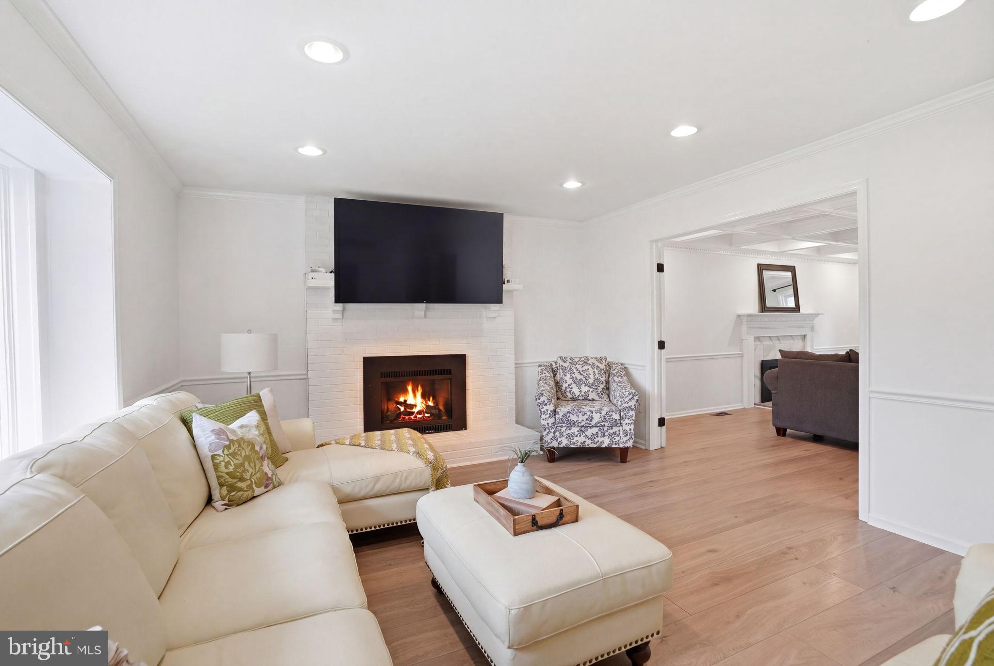 476 Gladstone Road Langhorne, PA 19047 - Photo 3 of 43