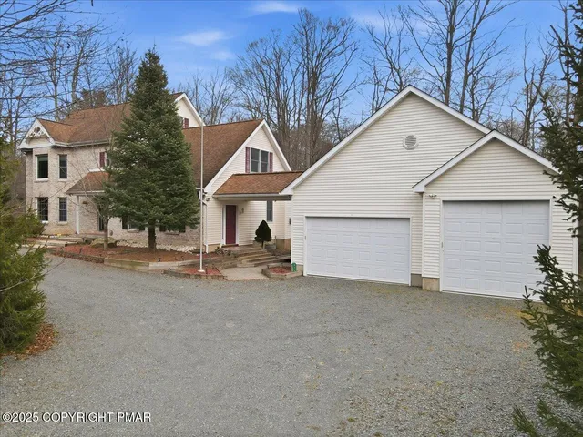 a view of a hallway with elevator