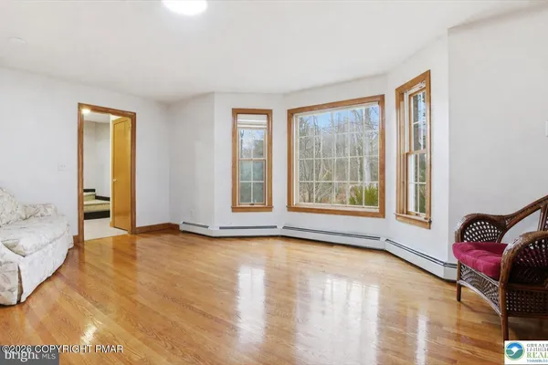 $639,900 | 322 Scenic Drive, Blakeslee, PA 18610