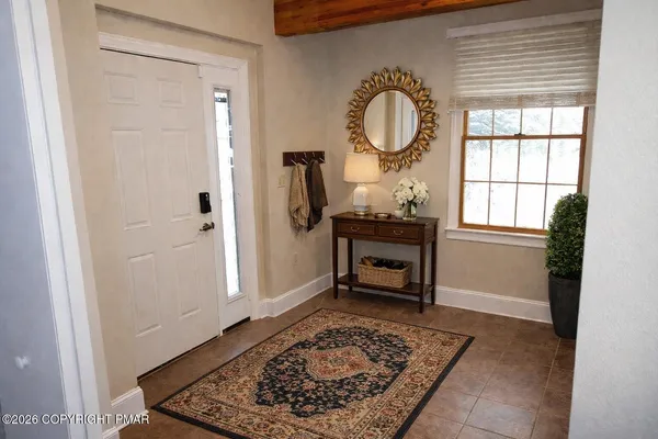 $639,900 | 322 Scenic Drive, Blakeslee, PA 18610