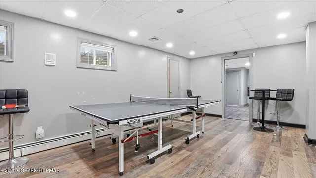 $649,900 | 322 Scenic Drive, Blakeslee, PA 18610