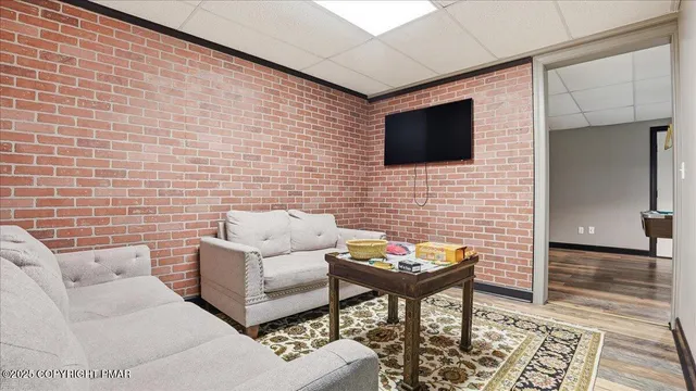 $649,900 | 322 Scenic Drive, Blakeslee, PA 18610