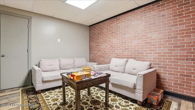 $649,900 | 322 Scenic Drive, Blakeslee, PA 18610