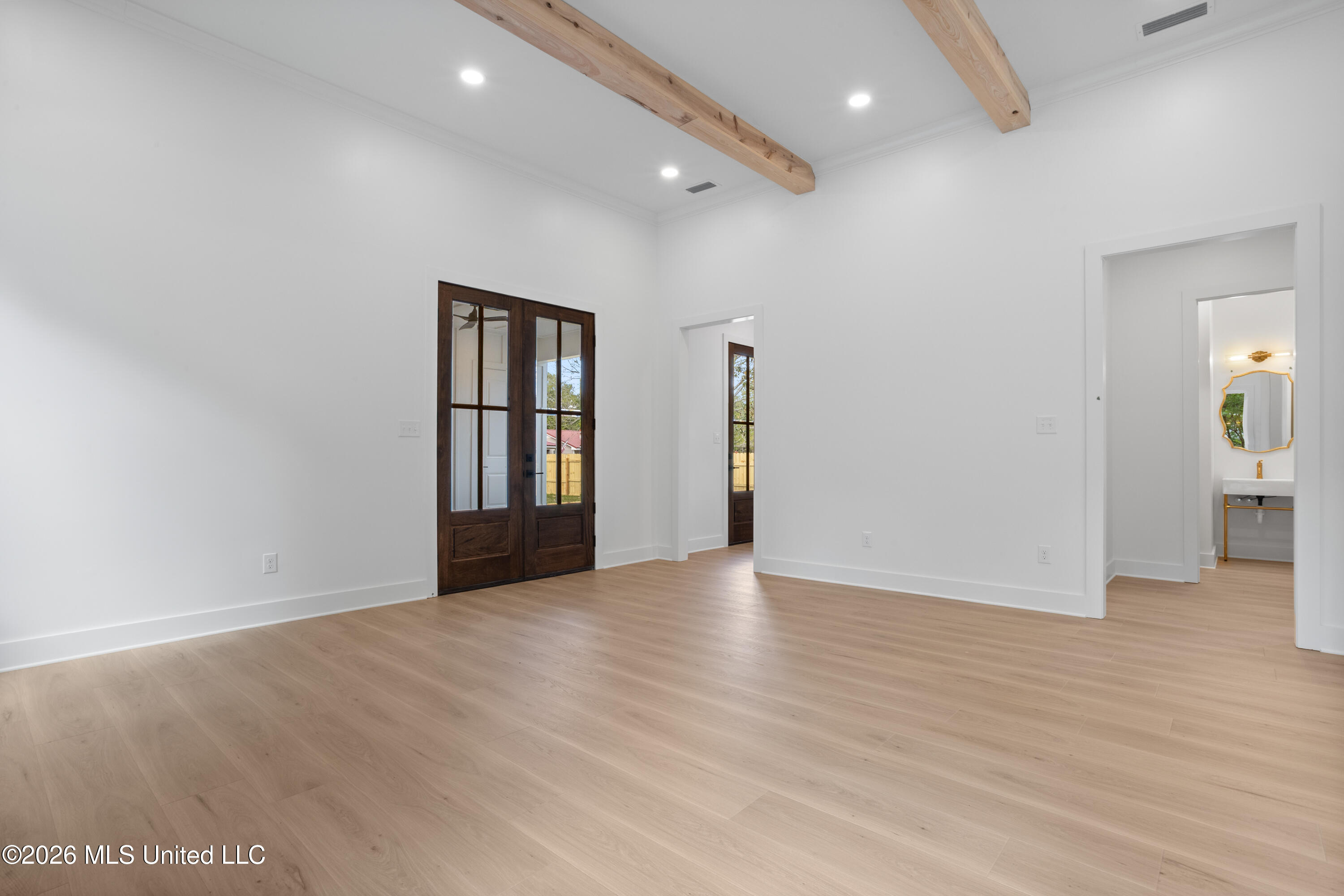 7308 Fountainbleau Road Ocean Springs, MS 39564 - Photo 17 of 55 00022