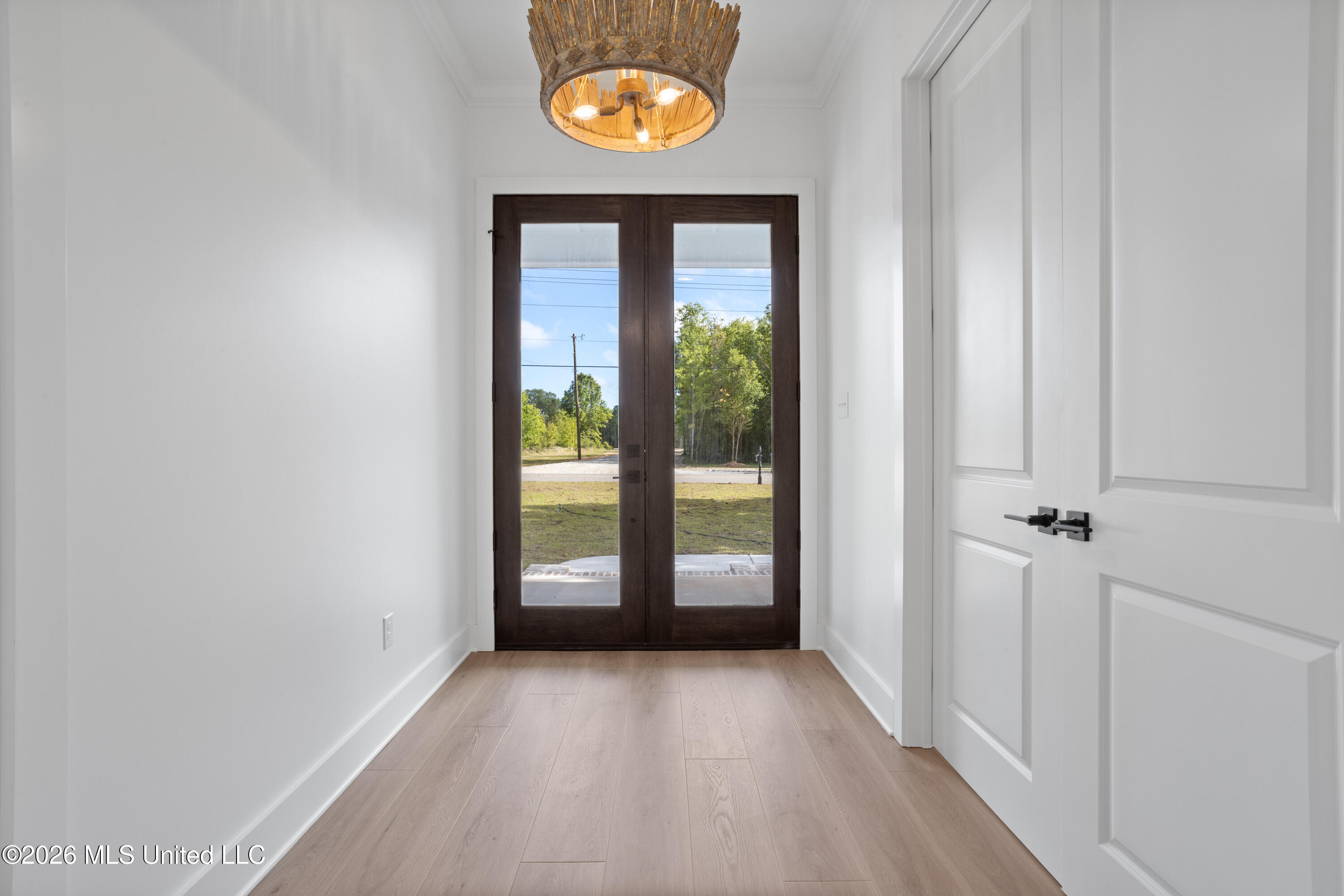 7308 Fountainbleau Road Ocean Springs, MS 39564 - Photo 7 of 55 00012