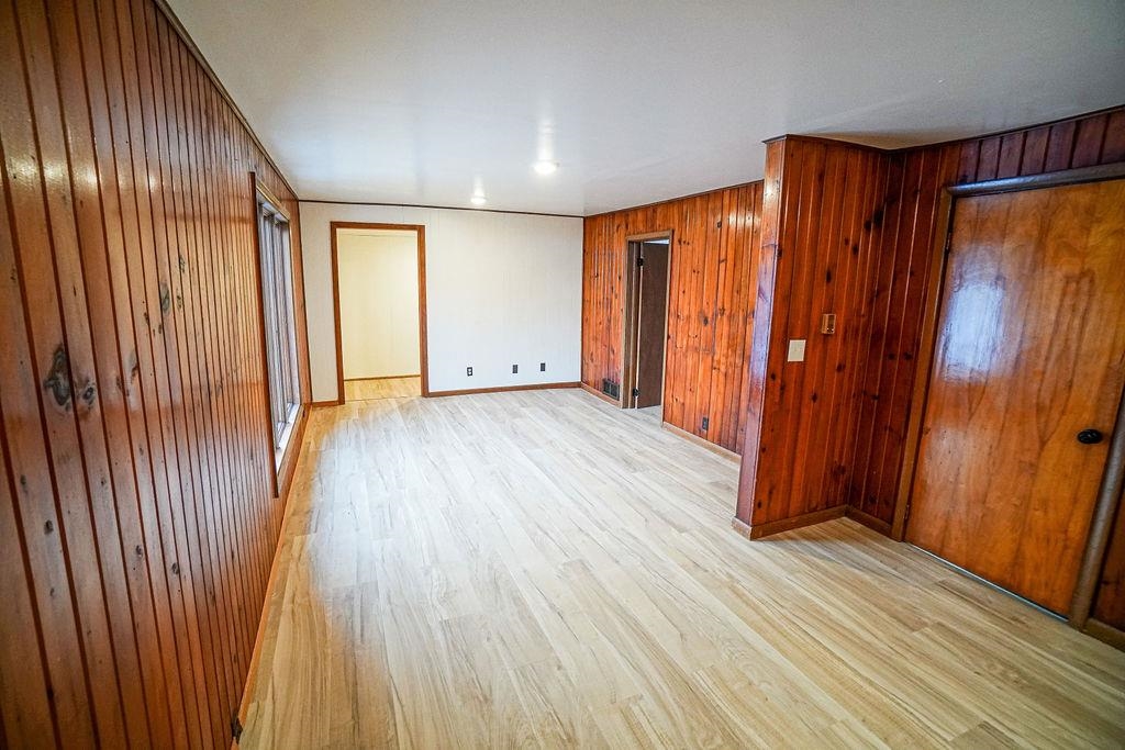 3637 13th Drive Wisconsin Dells, WI 53965 - Photo 5 of 39