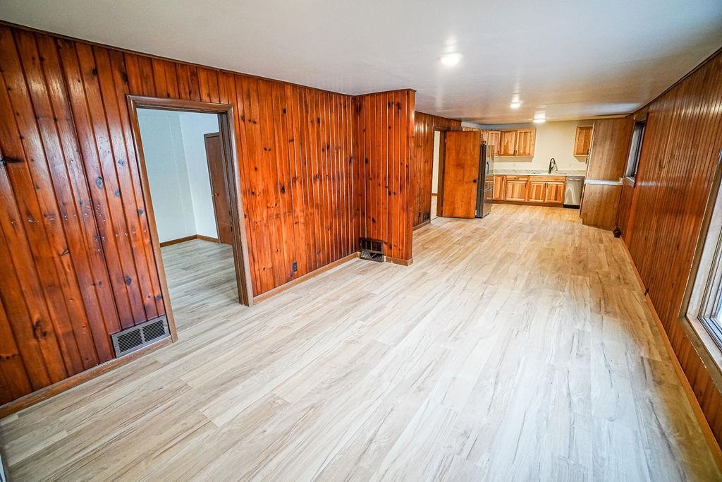 3637 13th Drive Wisconsin Dells, WI 53965 - Photo 10 of 39