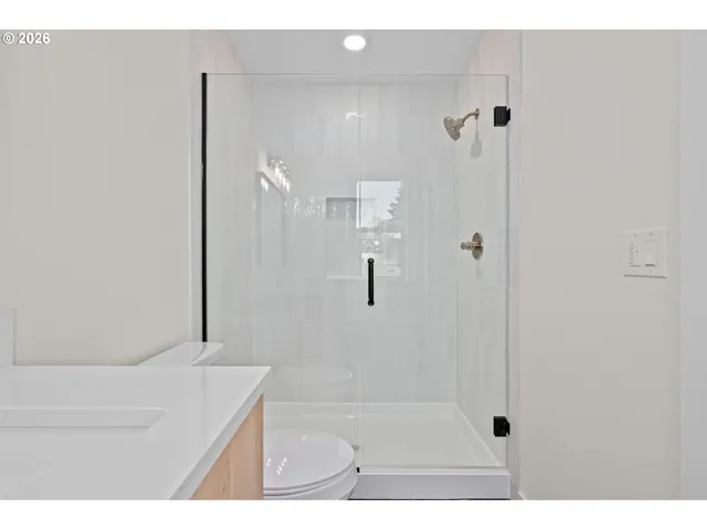 $465,000 | 5036 Southeast Harrison Street, Milwaukie, OR 97222