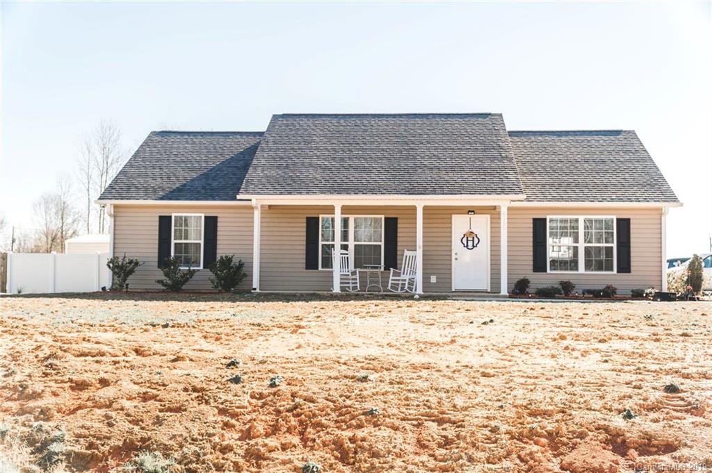 4105 Doe Ridge Lane Lancaster, SC 29720 - Photo 1 of 27 Gallery Image 1