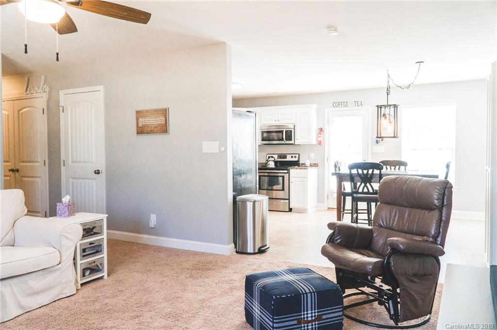 4105 Doe Ridge Lane Lancaster, SC 29720 - Photo 10 of 27 Gallery Image 10