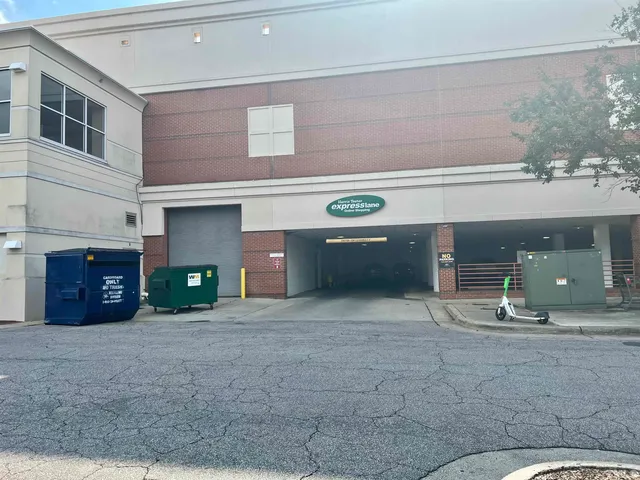 $1,900 | 604 Daniels Street, Unit C, Raleigh, NC 27605