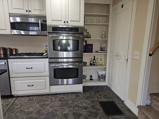 $395,000 | 532 Paris Hill Road, Paris, ME 04281