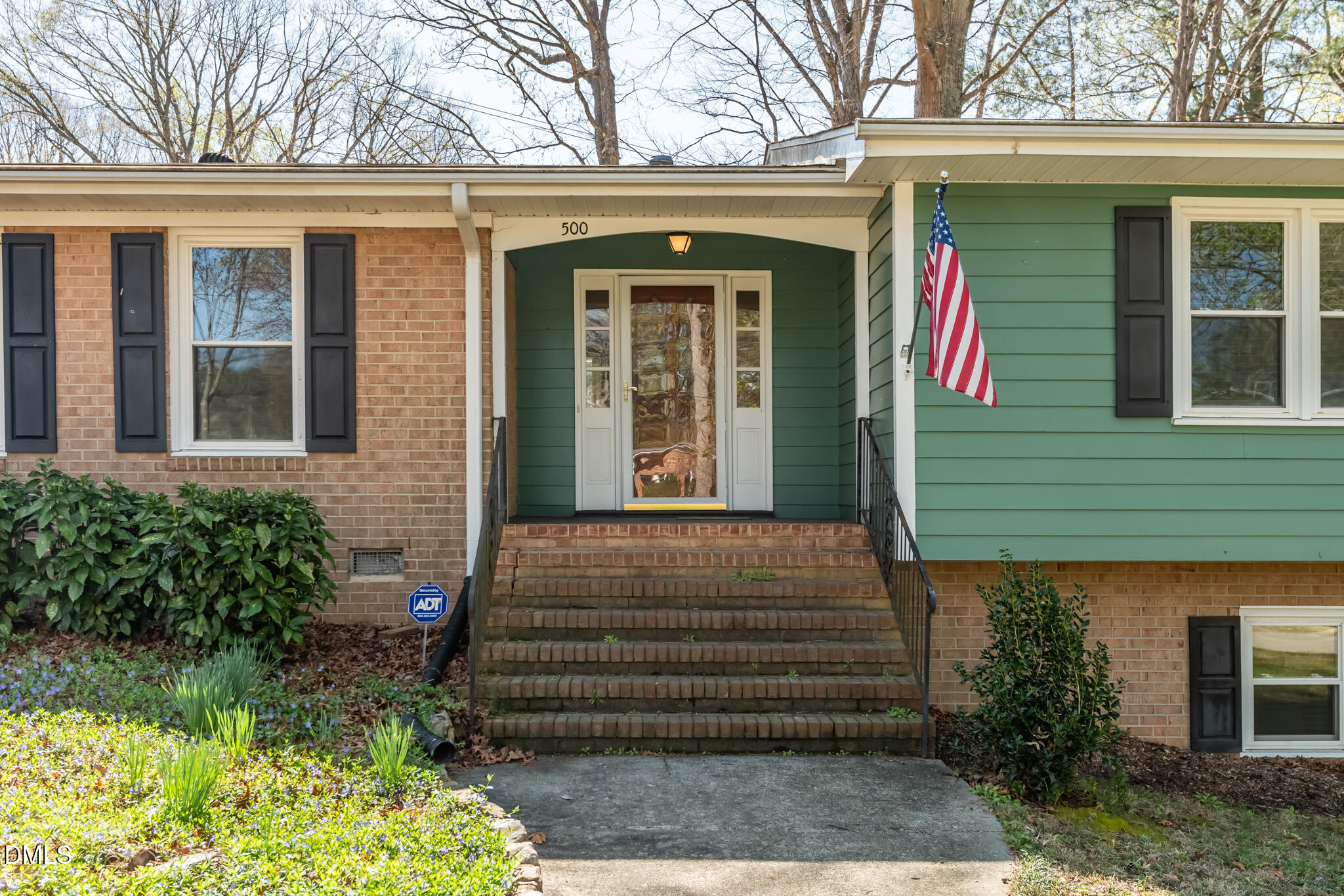500 Peachwood Place Raleigh, NC 27609 - Photo 7 of 46
