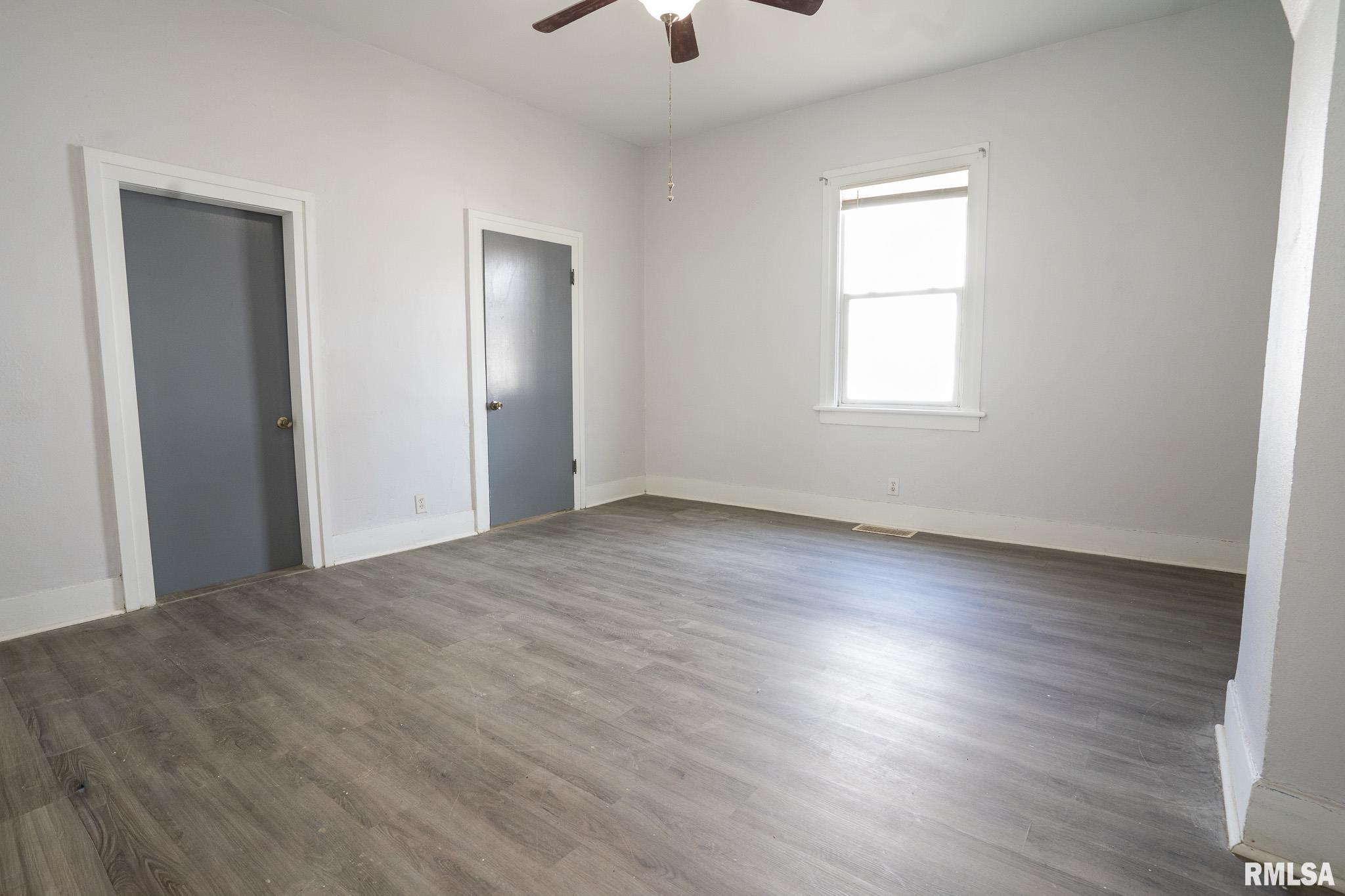 1059 North 6th Street Springfield, IL 62702 - Photo 11 of 20